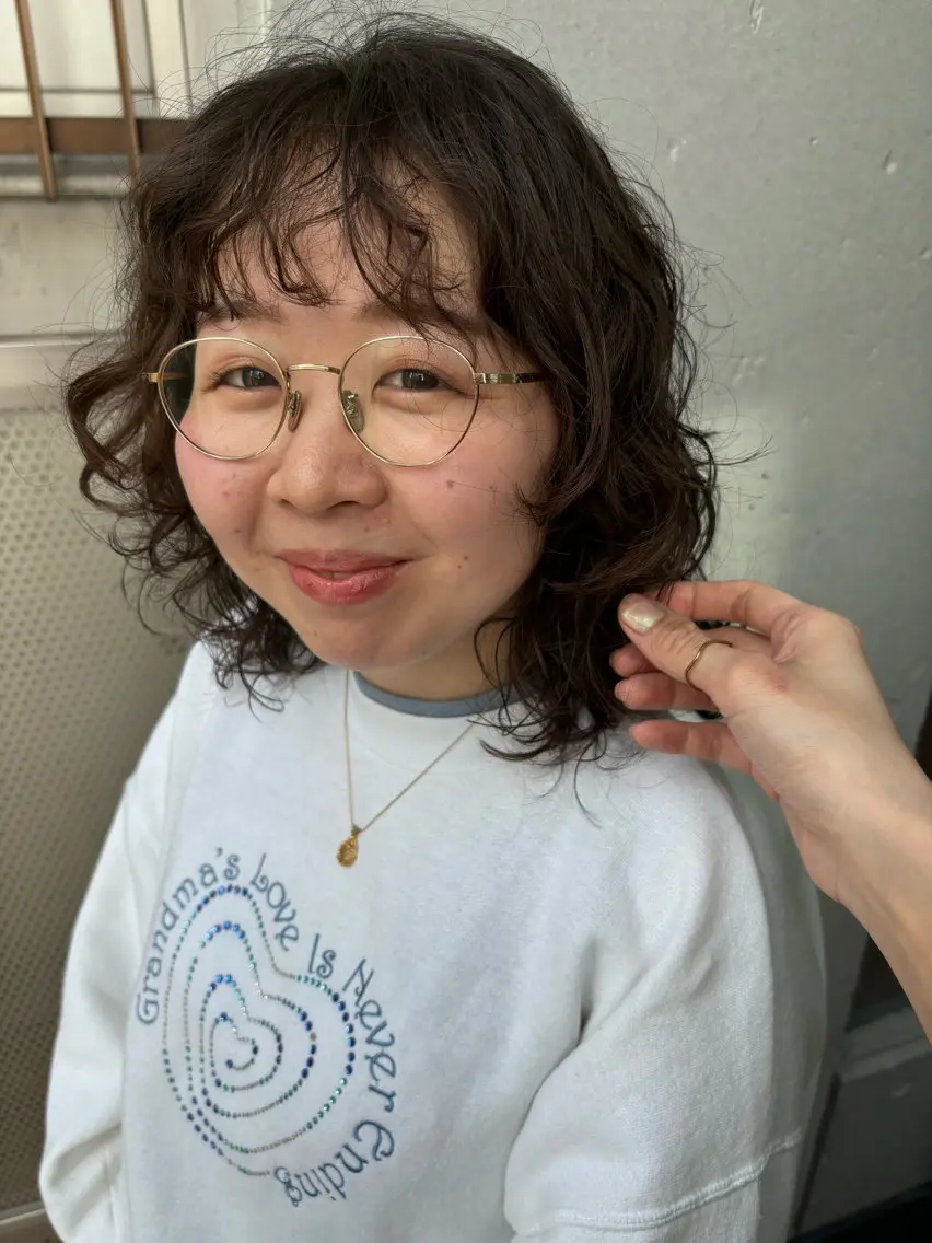 ミディアム パーマ カット パーマ しみず さくら🌸のヘアスタイル