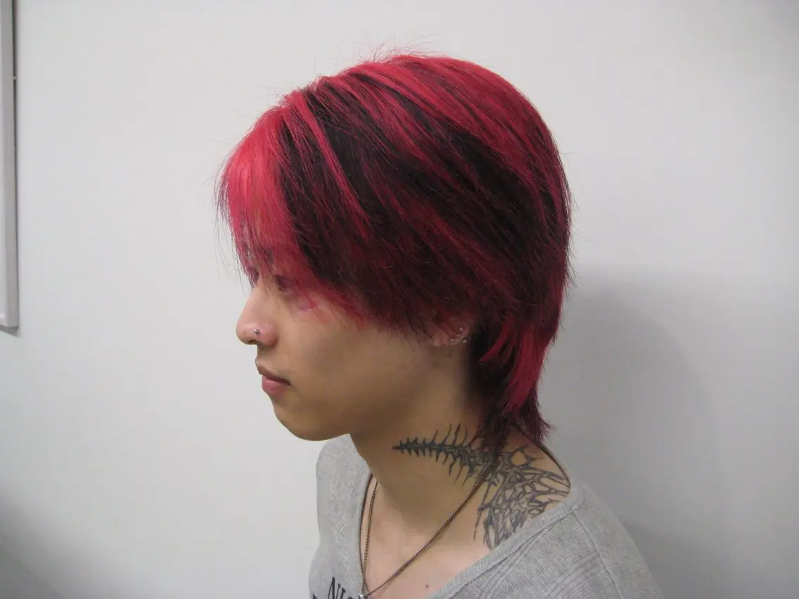 カラー メンズ ヘアカラー 大西 凪海のヘアスタイル