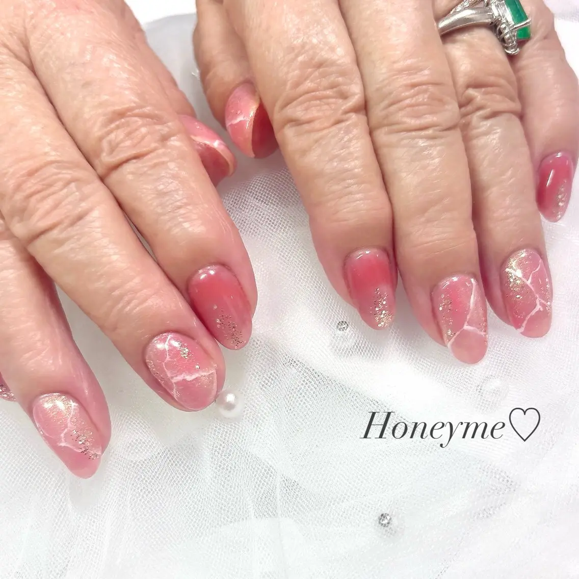 ネイル Honey me ❁⃘*.゚のネイルデザイン