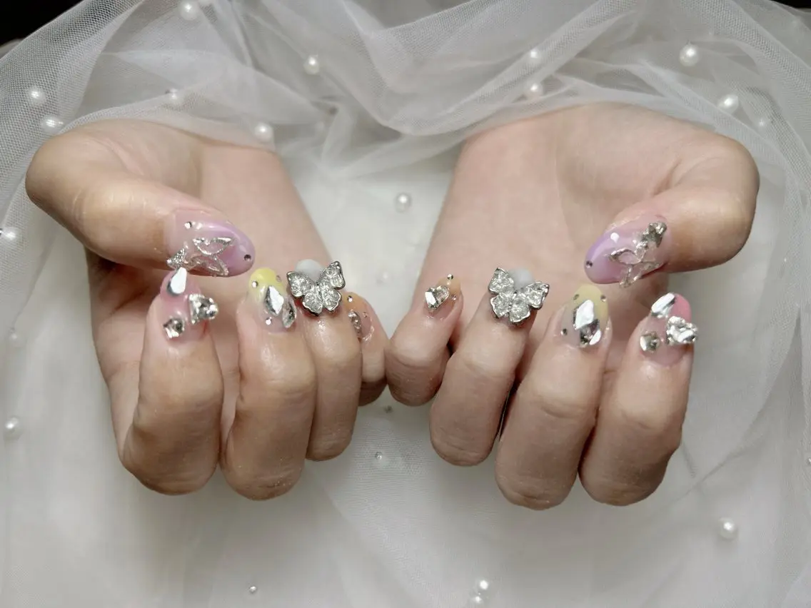 ネイル ハンドネイル 🎀 アネラ しま  🎀のネイルデザイン