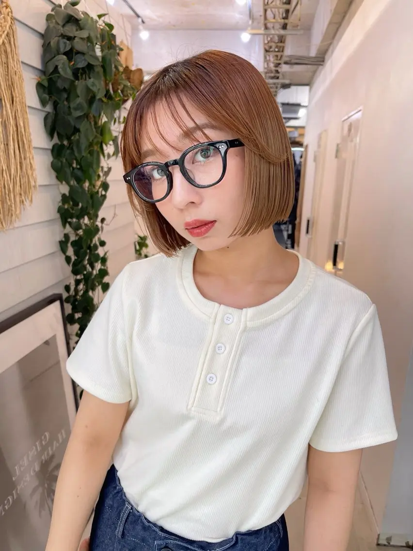 ミディアム カラー ブリーチ ケアブリーチ ダブルカラー ブリーチなしカラー ボブ カット ヘアカラー トリートメント AiM 大名　似合わせカットのヘアスタイル