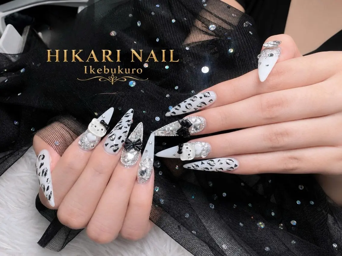 ネイル チークネイル 長さ出し フレンチネイル ガーリー ハロウィン ハンドネイル HikariNail Ikebukuroのネイルデザイン