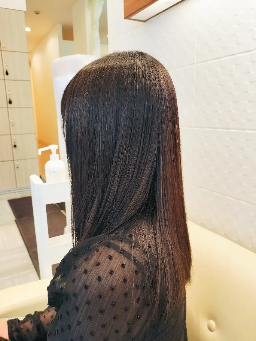 カット&縮毛矯正&毛髪再生バイカルテトリートメントの写真