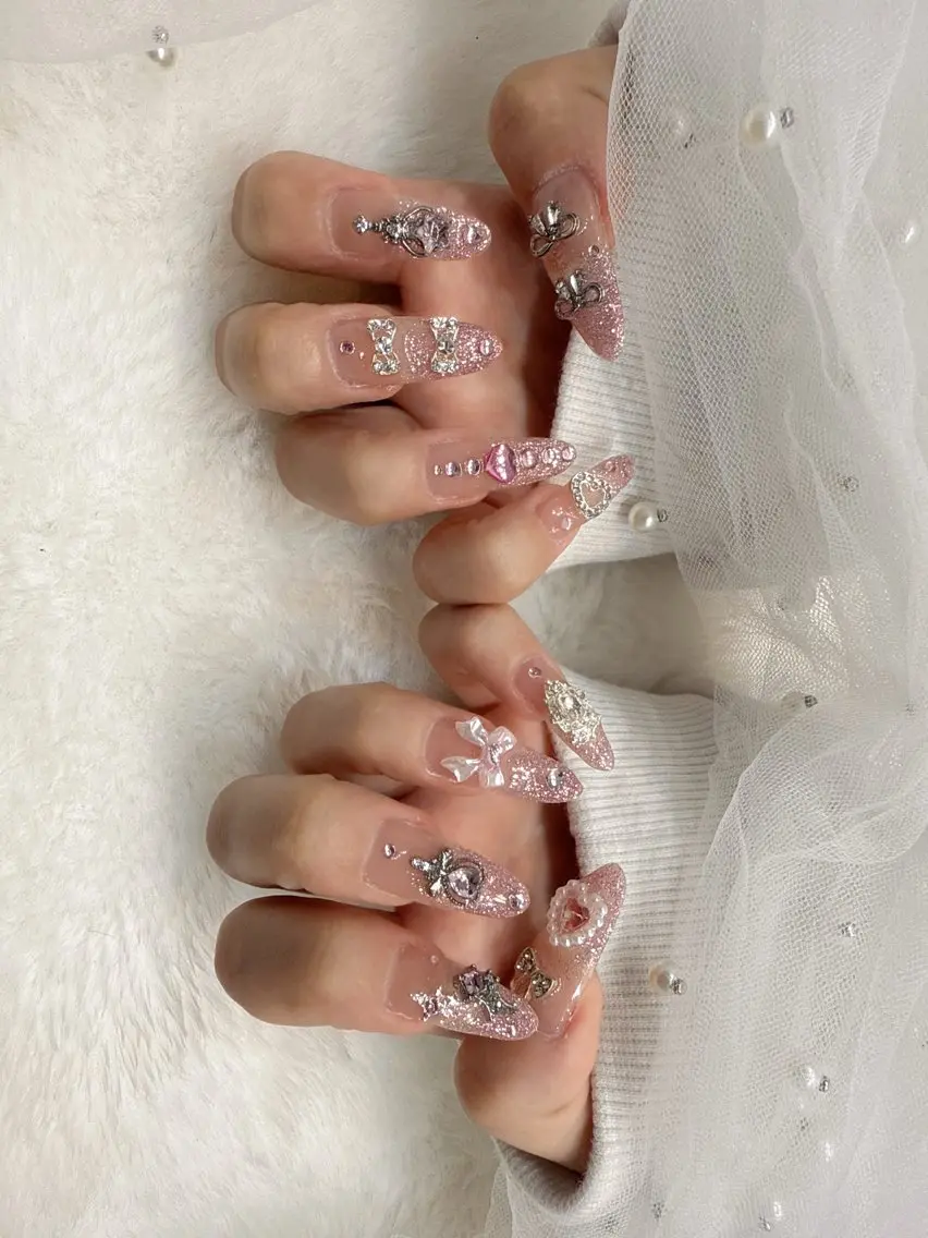 ネイル ハンドネイル 長さだし専門店 ROKANAILのネイルデザイン
