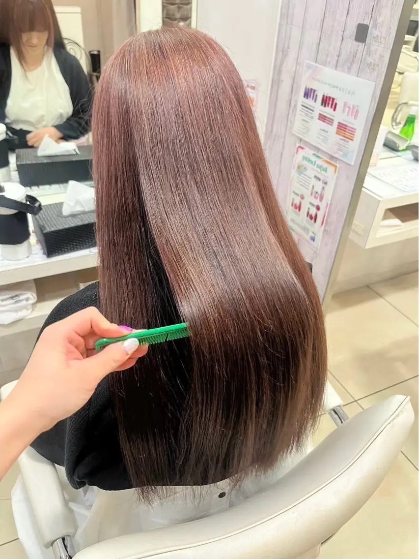 ロング カラー ヘアカラー トリートメント 🫧透明感 ×艶🫧 吉田 陽菜のヘアスタイル