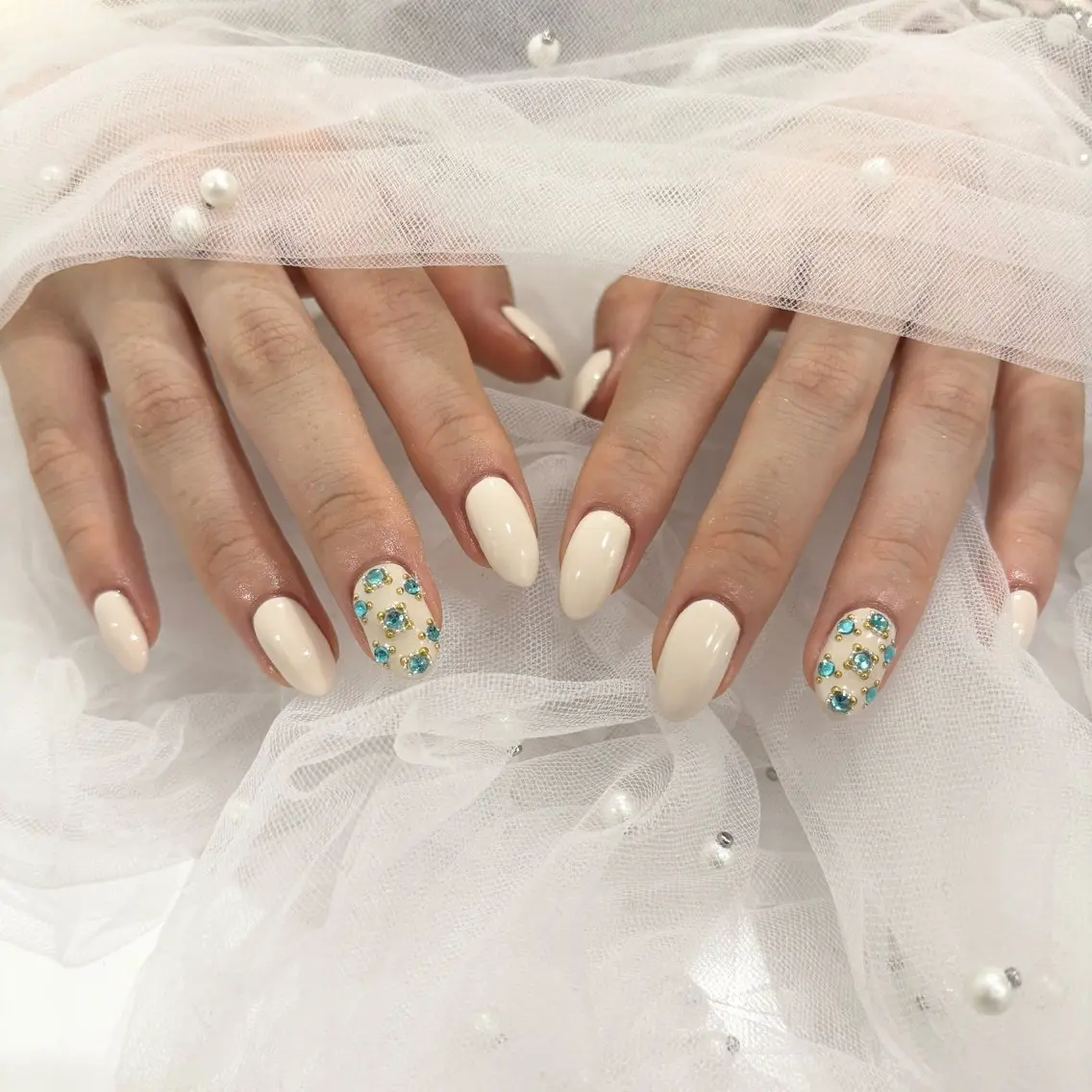 ネイル _WHITE+ 南海難波店のネイルデザイン