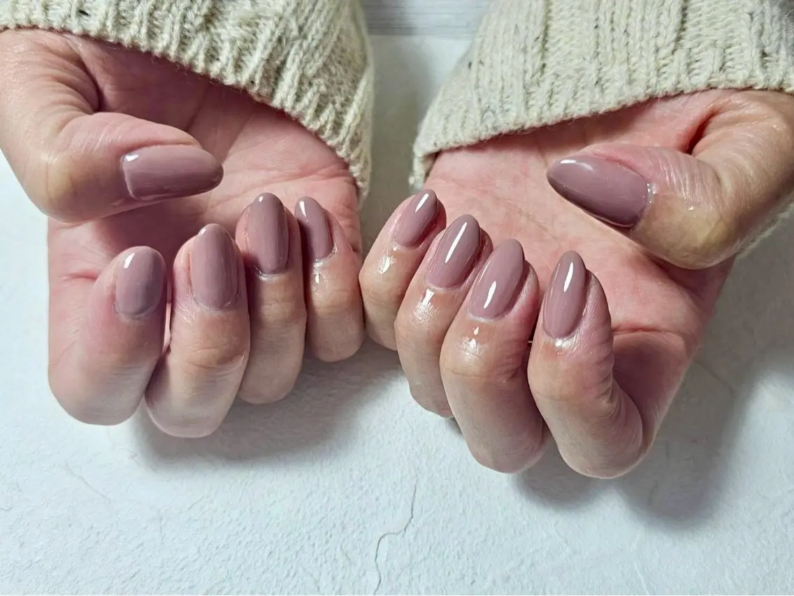 ネイル オーロラネイル フットネイル フレンチネイル ジェルネイル マグネットネイル ハンドネイル mogunail &blowのネイルデザイン