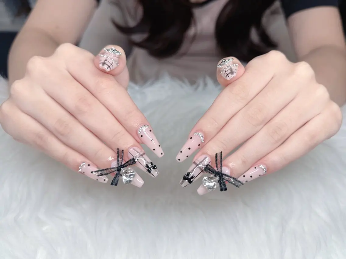 ネイル アートネイル 韓国ネイル 持ち込み ワンホンネイル ハンドネイル GOHOUBI Nail 心斎橋店のネイルデザイン