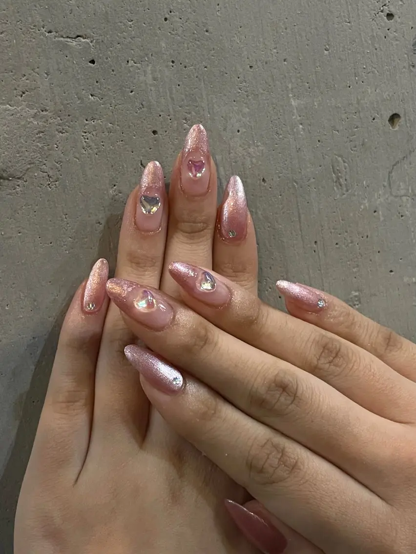 ネイル フレンチネイル ラメ(グリッター) IROHA NAIL Kurumi🪽🫧のネイルデザイン