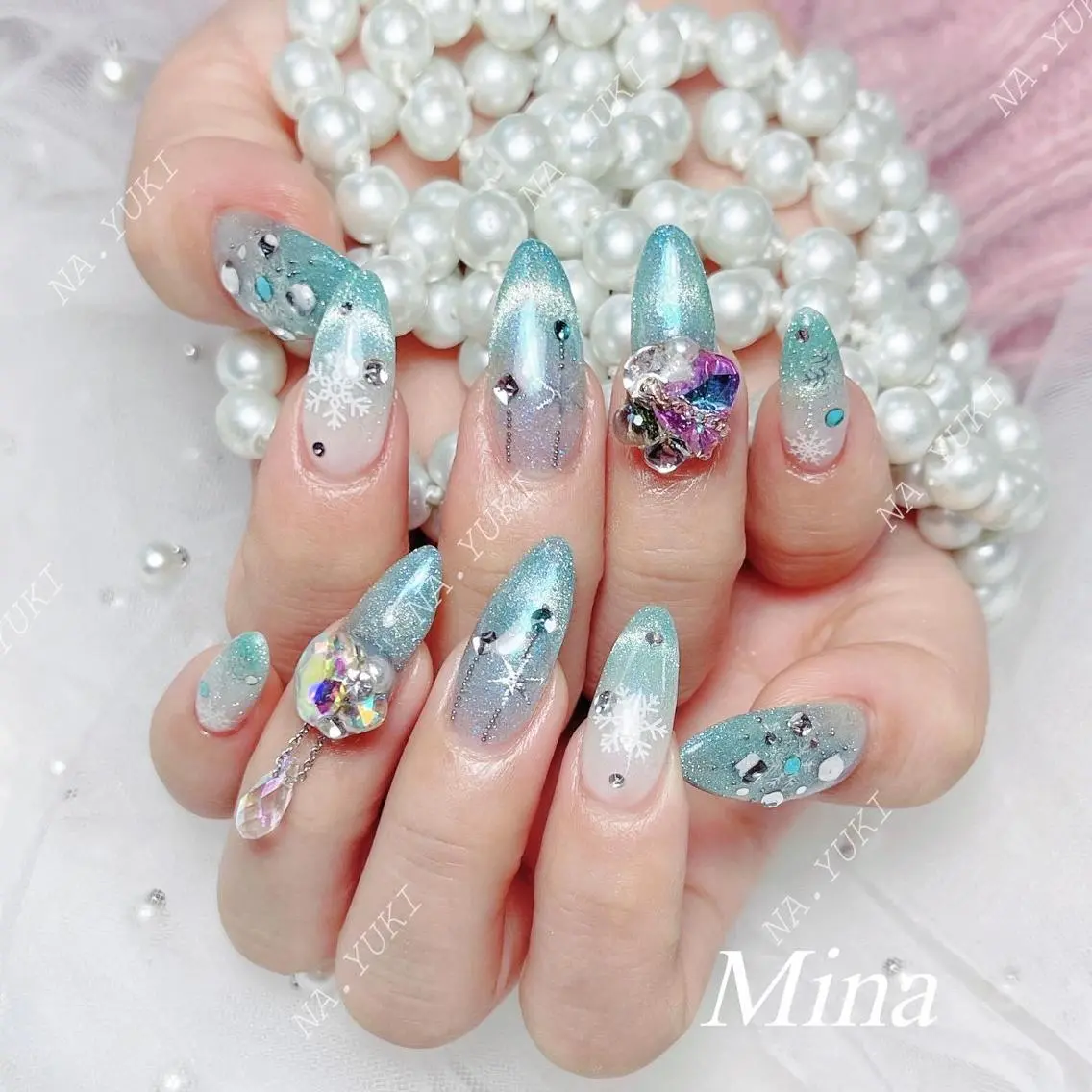 ネイル ハンドネイル ハンドケア 🦋 Queenieのネイルデザイン