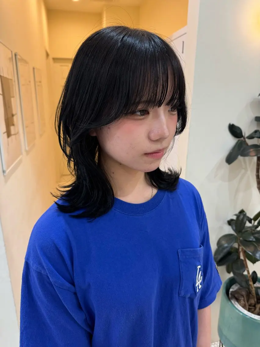 ミディアム ヘアカラー 山下 莉歩のヘアスタイル