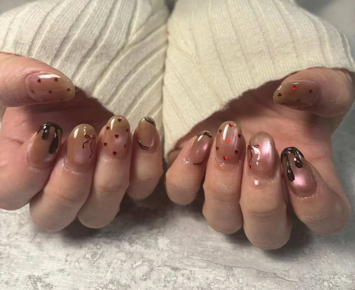 ネイル オーロラネイル フットネイル フレンチネイル ジェルネイル ハート kiki nail たまプラーザのネイルデザイン