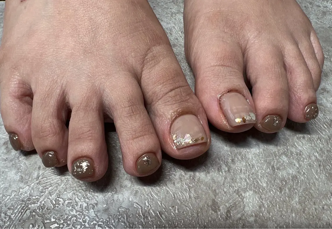 ネイル フットネイル Lavish nailのネイルデザイン