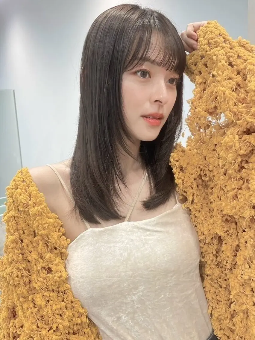 セミロング カラー カット ヘアカラー お悩み解決縮毛矯正 レイヤー達人柴崎大樹のヘアスタイル