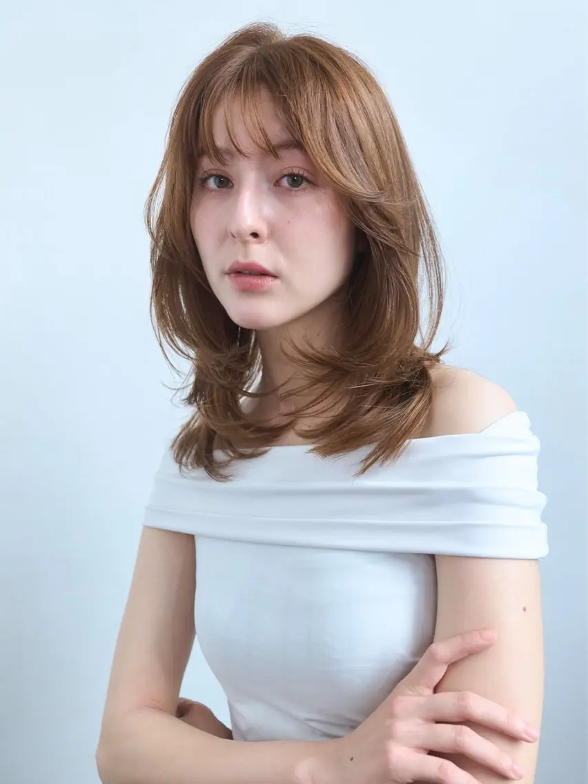 ミディアム カット ヘアカラー トリートメント 骨格補正 レイヤー🌸さくらのヘアスタイル