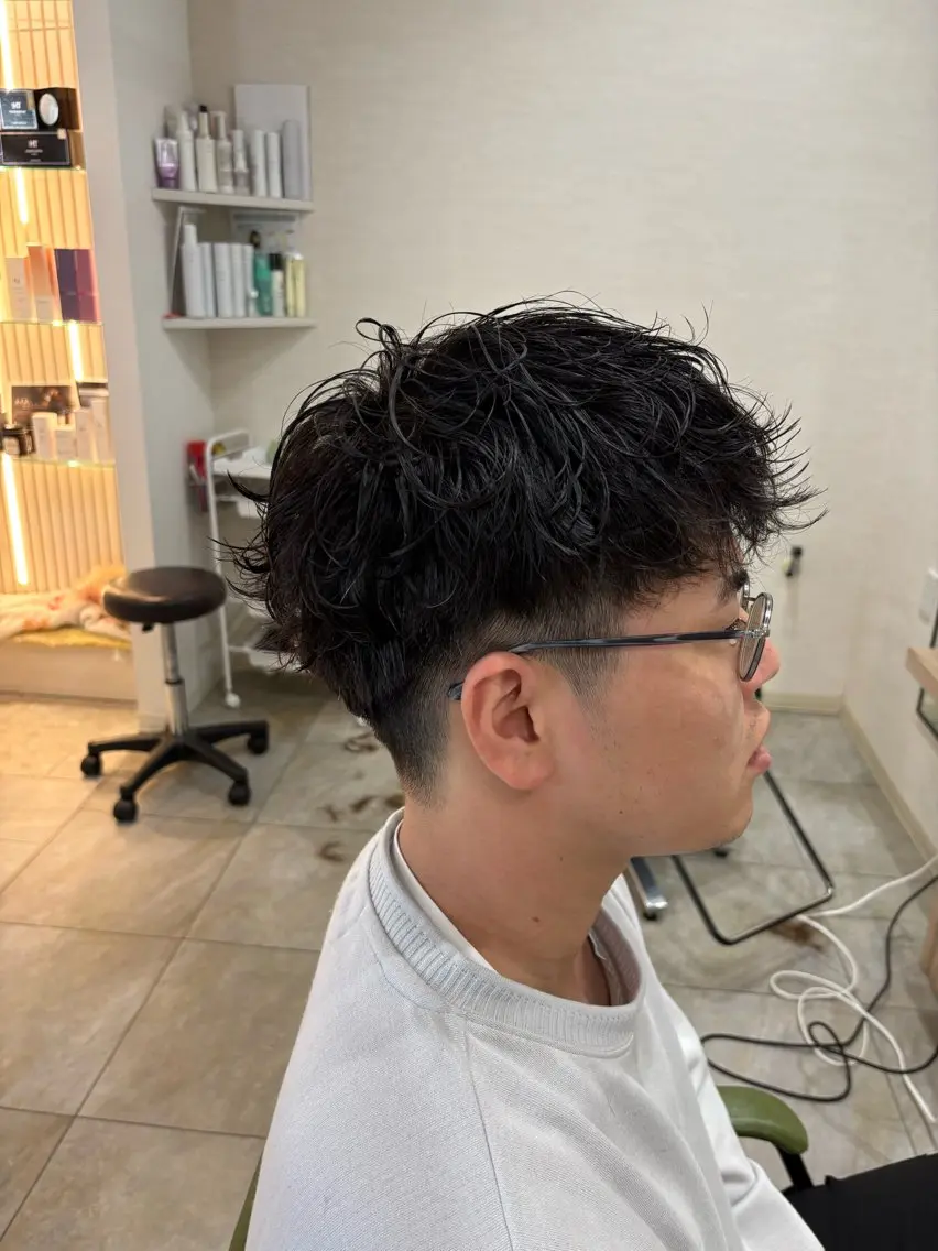 パーマ OluOlu (オルオル)布川恭大のヘアスタイル