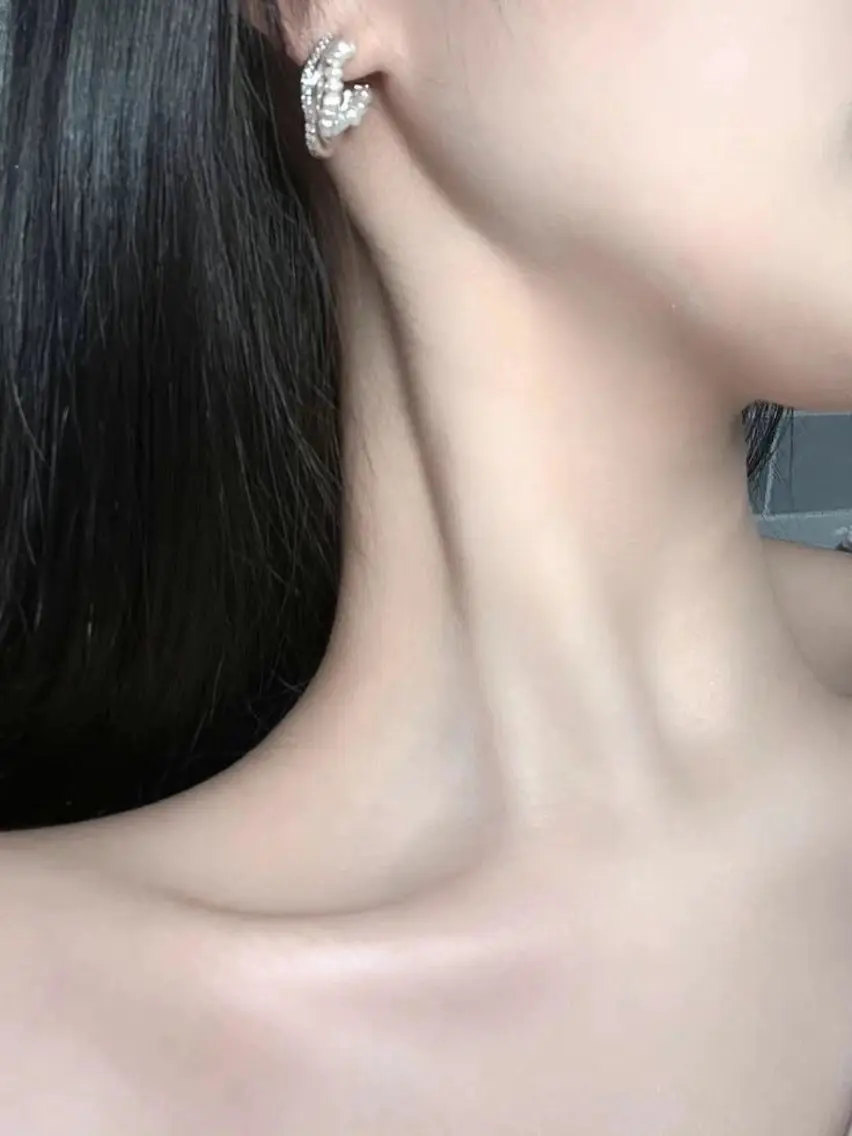 美白・小顔フェイシャル➕肩首リンパケア✶ オールハンドエステ美白パック付 45分🤍💤の写真