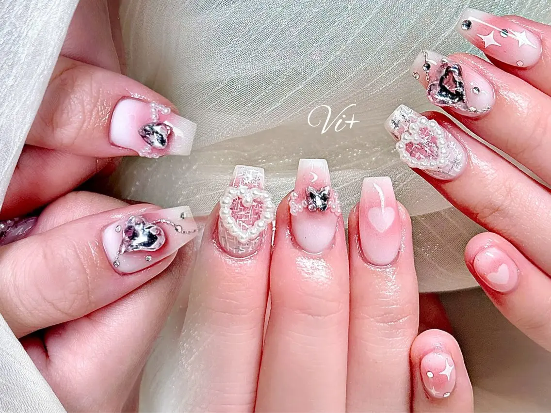 ネイル ハンドネイル ✨Nailsalon Vi+✨のネイルデザイン