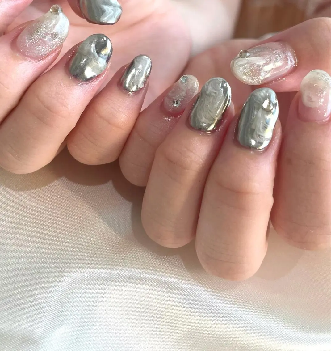 ネイル ハンドネイル lore. nailのネイルデザイン