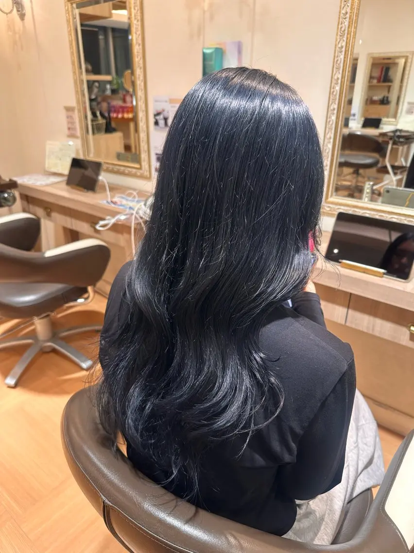 ロング ヘアカラー 【yuni】 コタロウのヘアスタイル