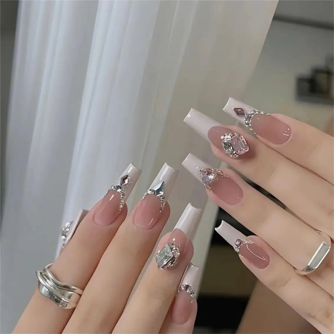 ネイル ハンドネイル HANA NAILのネイルデザイン