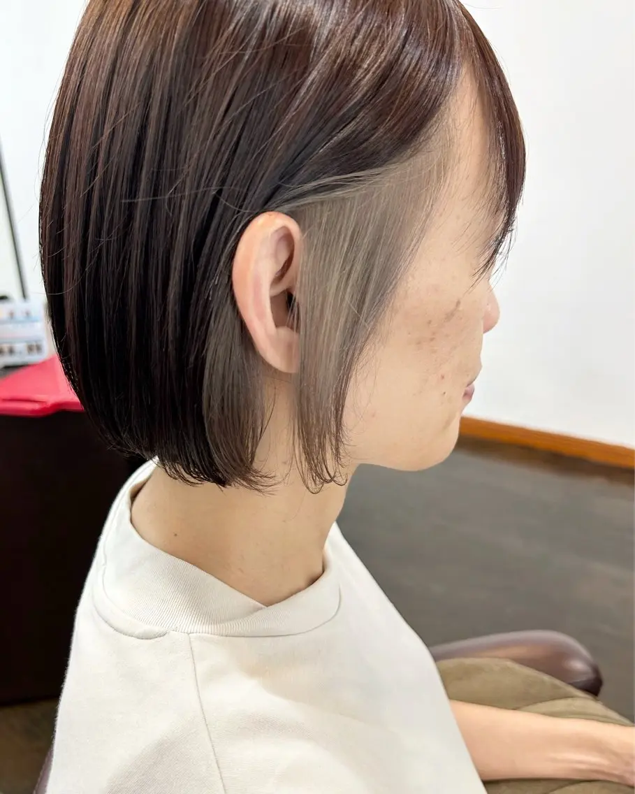 カラー ブラウンカラー グレージュ インナーカラー 坂本 瑞季 🤍 髪質改善のヘアスタイル