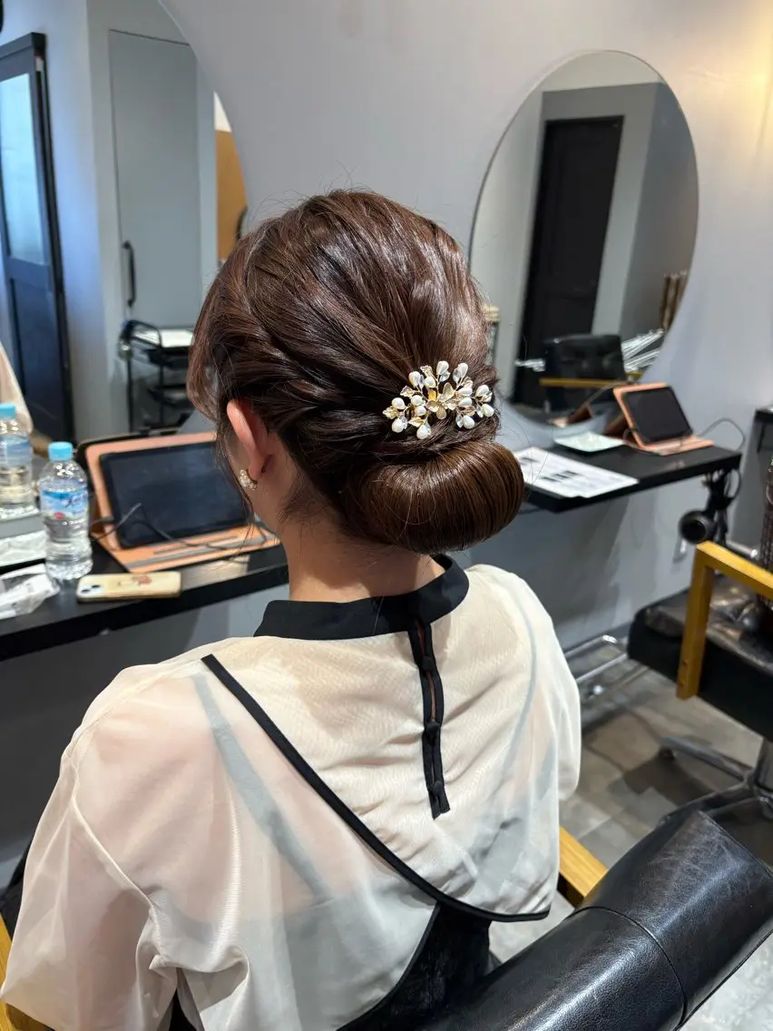 セミロング ヘアセット 小堀 いぶきのヘアスタイル