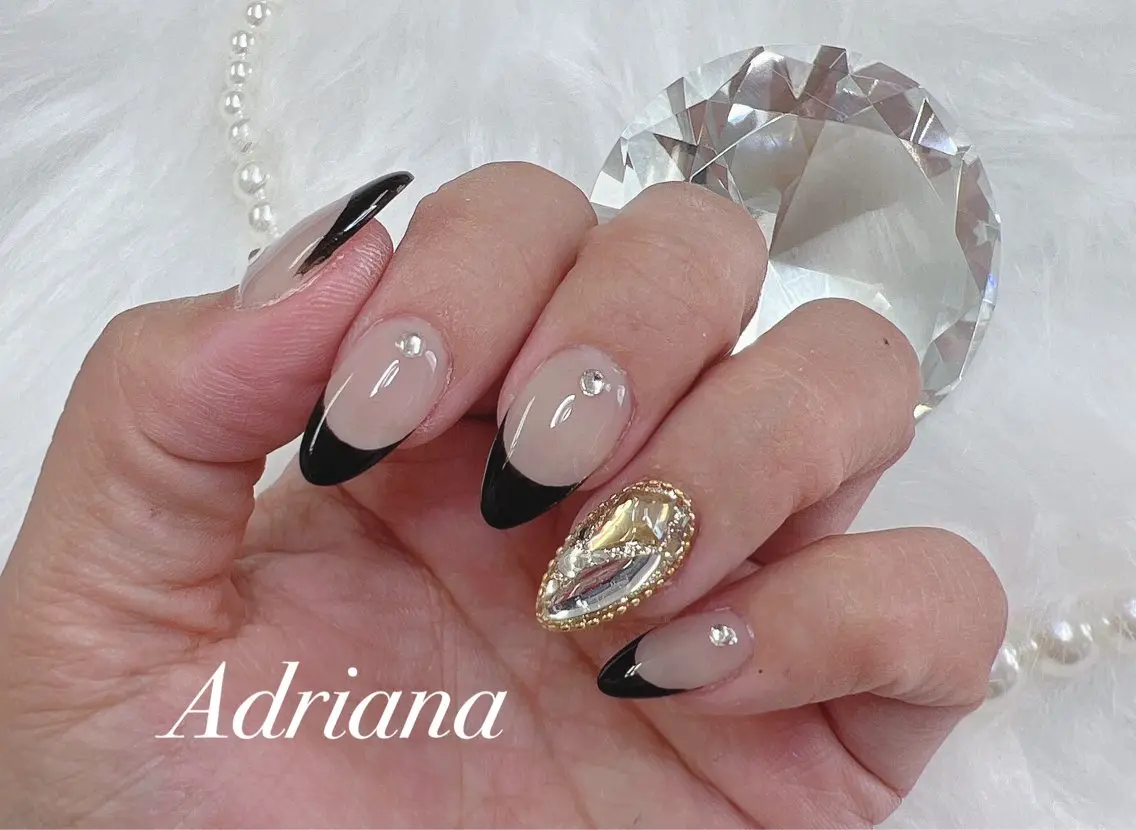 ネイル ADRIANA 大久保駅前徒歩2分のネイルデザイン