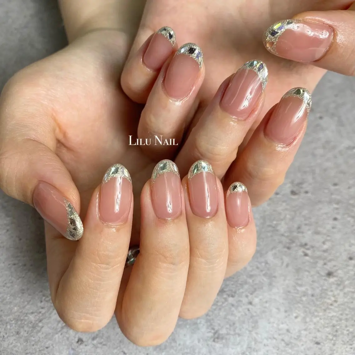 ネイル フレンチネイル ガラスフレンチ モチの良さ◉ フィルインネイル♡のネイルデザイン