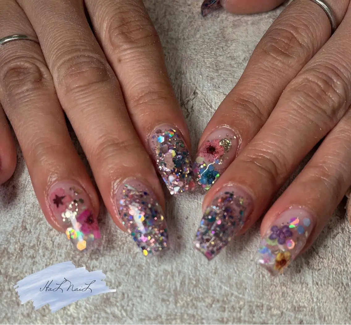 ネイル ハンドネイル HaL NaiLのネイルデザイン