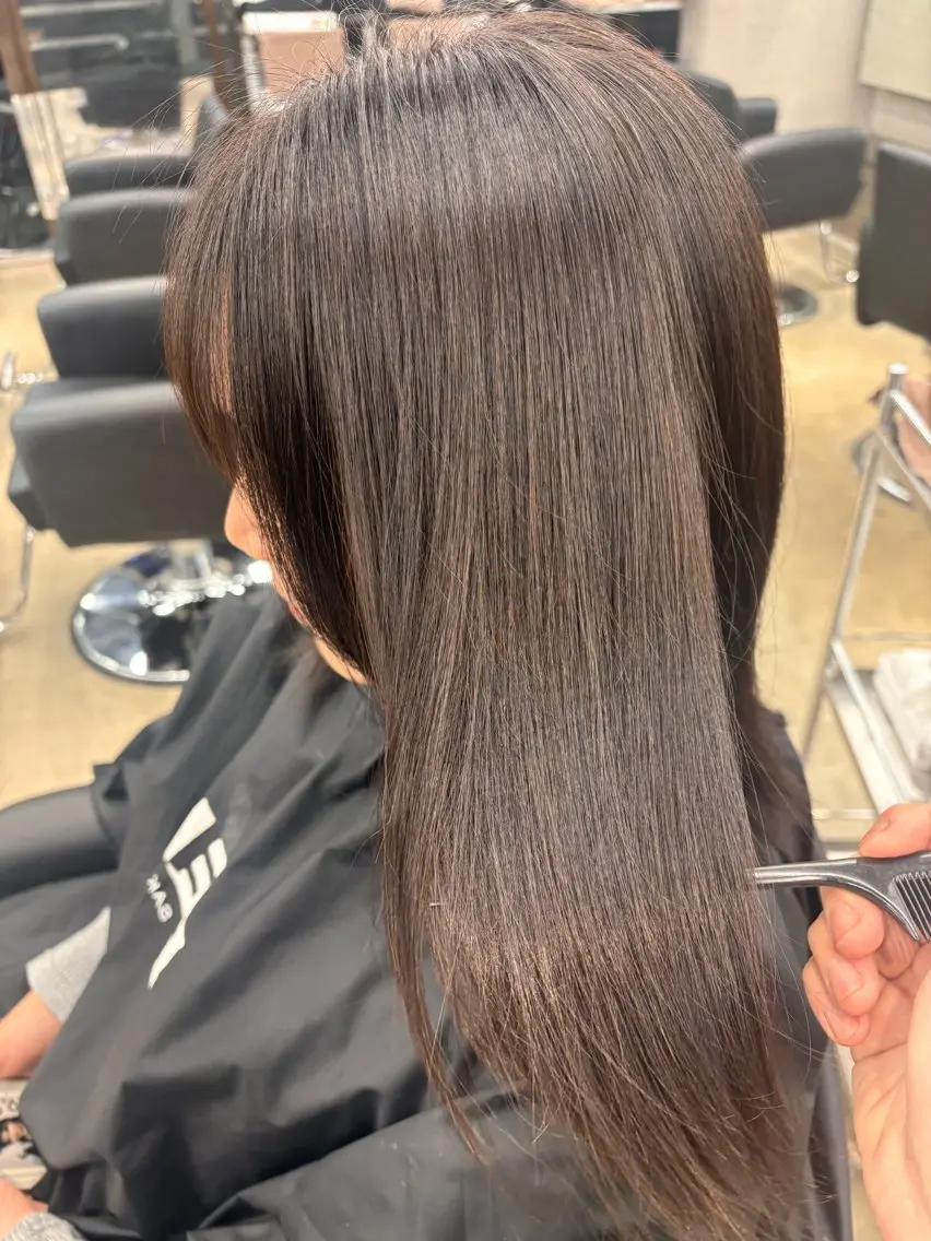 🧚【当日予約可】🧚‍♂️ブリーチなしワンカラー  🤎𝒔𝒎𝒐𝒌𝒚 𝒃𝒓𝒐𝒘𝒏🤎➕トリートメントの写真