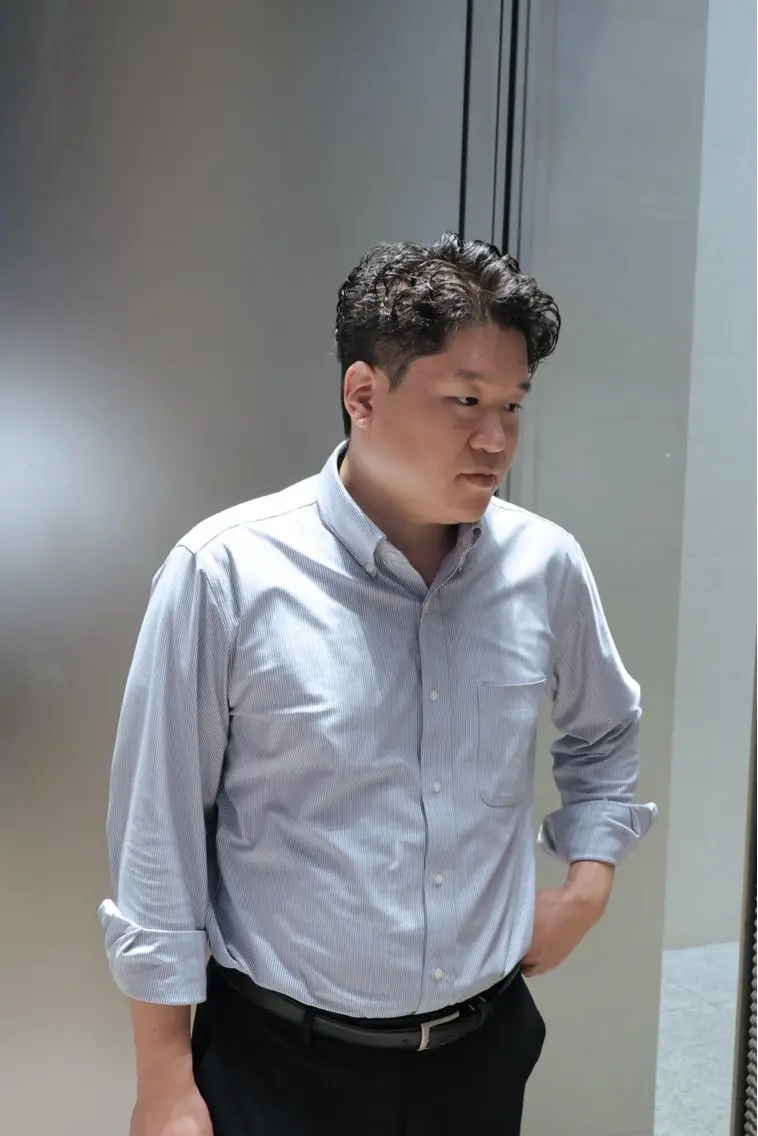 ミディアム 堀田 海月のヘアスタイル