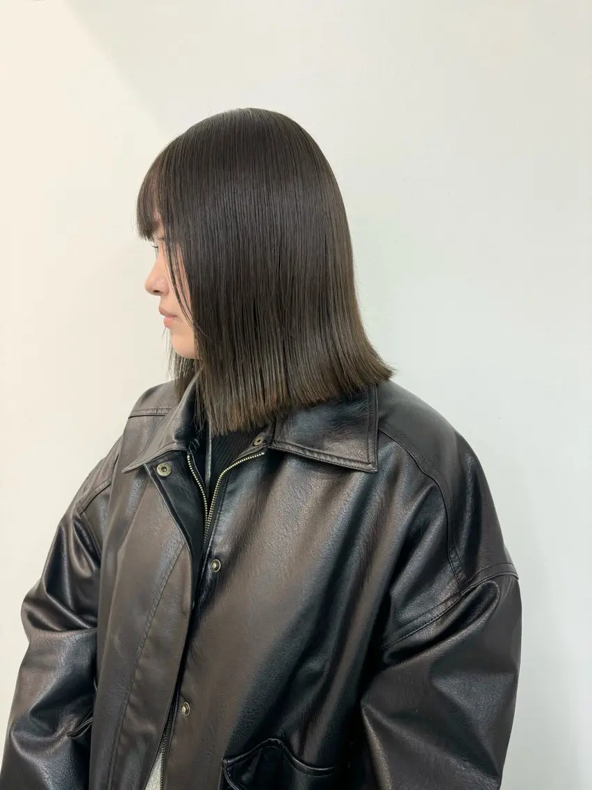 ミディアム カラー カット ヘアカラー 🫧ハイトーン✨格安 より質💐マンツーマのヘアスタイル