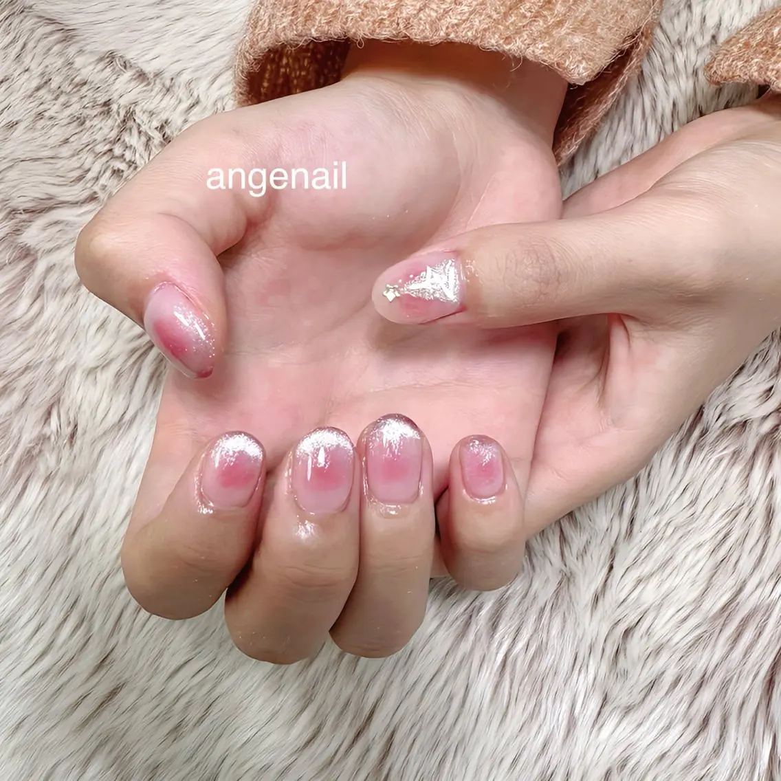 ネイル ハンドネイル オーナーネイリスト MAKIのネイルデザイン