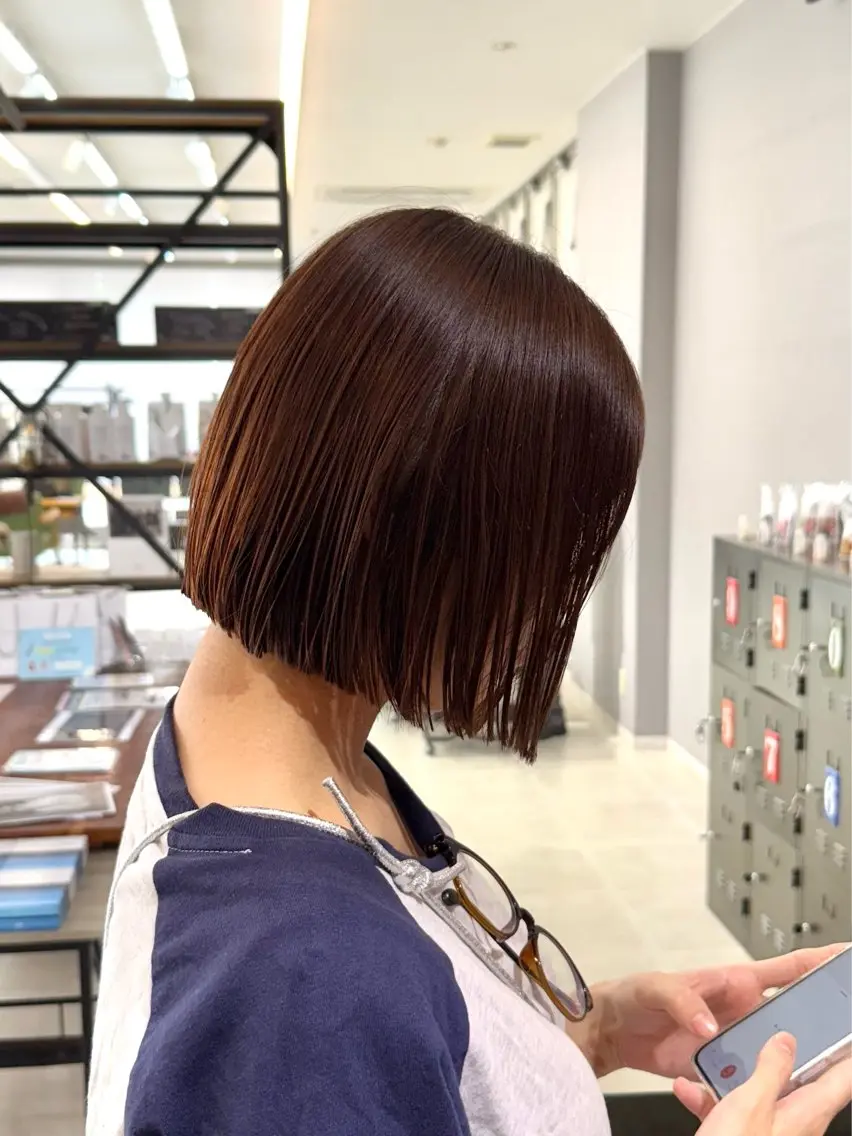 ショート 切りっぱなしボブ ボブ カット ヘアカラー 川村 涼介のヘアスタイル