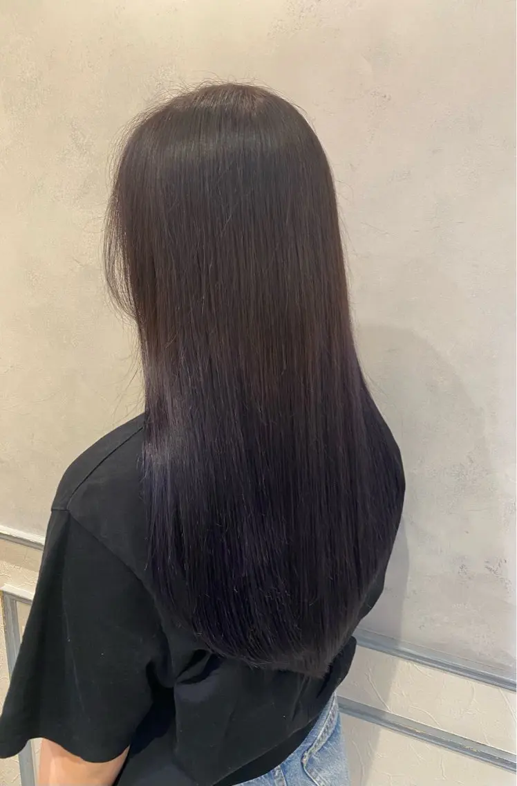 ロング カラー ブリーチ バイオレットカラー 池西 佳穂のヘアスタイル