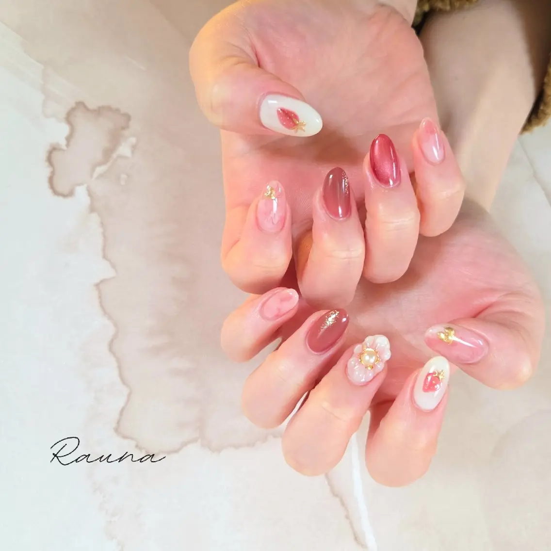 ネイル ハンドネイル Rauna nailsalon のネイルデザイン