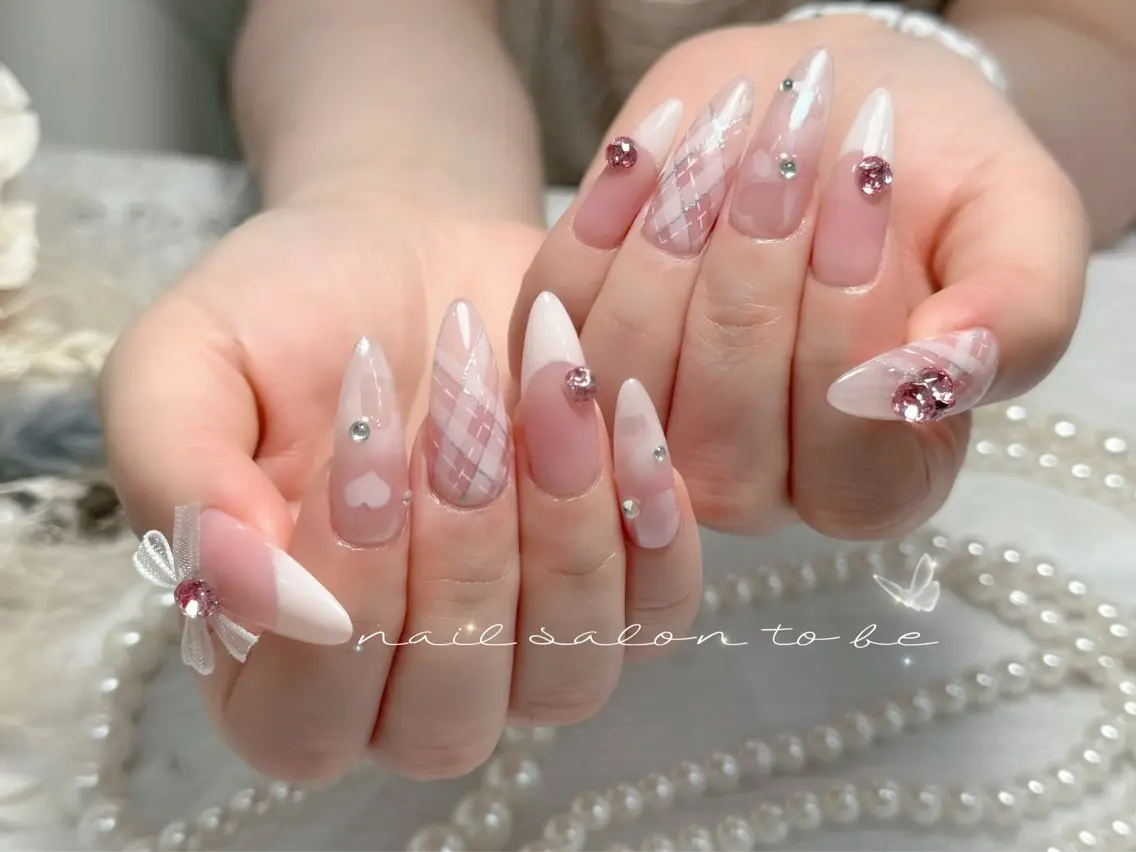 ネイル Nail Salon To Beのネイルデザイン