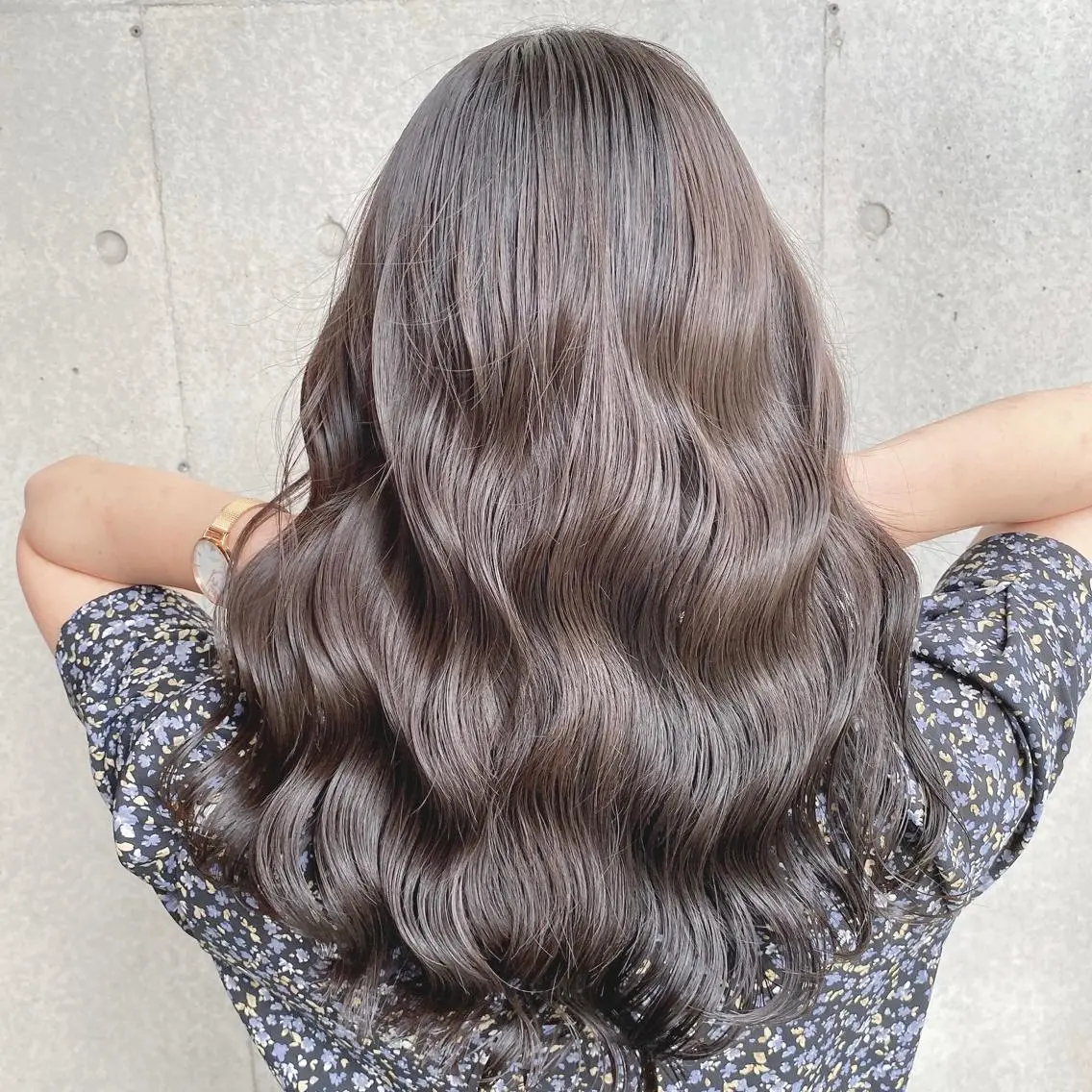 ロング カラー ブリーチ ハイライトカラー インナーカラー ブリーチなしカラー ハイライト ヘアカラー トリートメント ブリーチなし✨艶髪 カラー𓃲YAGIのヘアスタイル