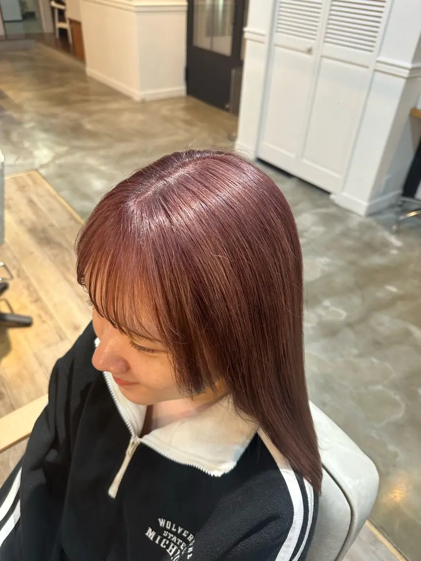 セミロング カラー reefur マリナのヘアスタイル