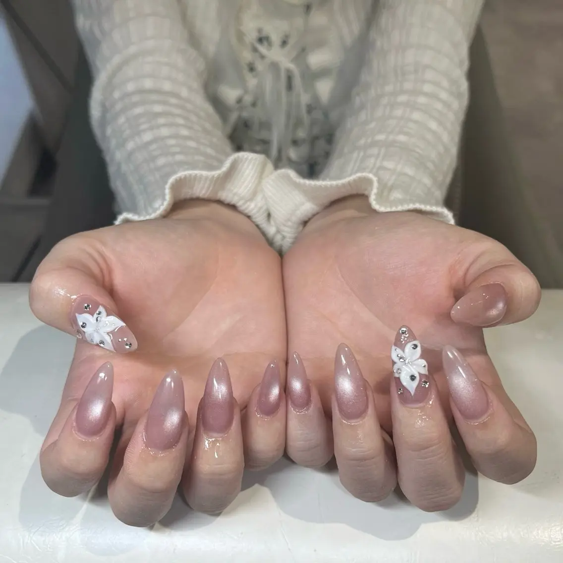 ネイル ハンドネイル IROHA nail Ami🐊🎀のネイルデザイン