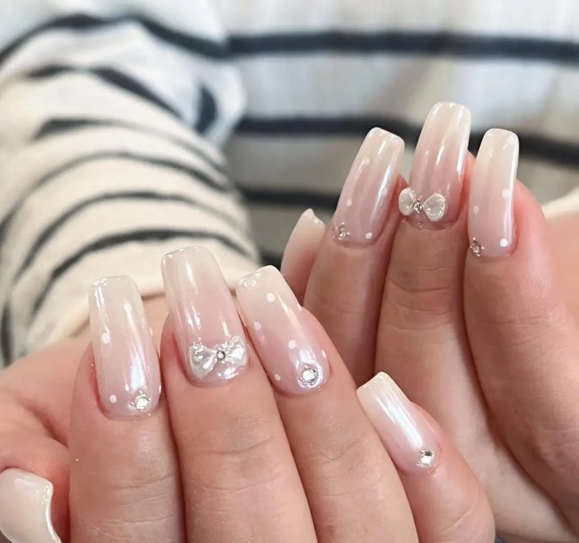 キッズ ハンドネイル Molly _nailのネイルデザイン