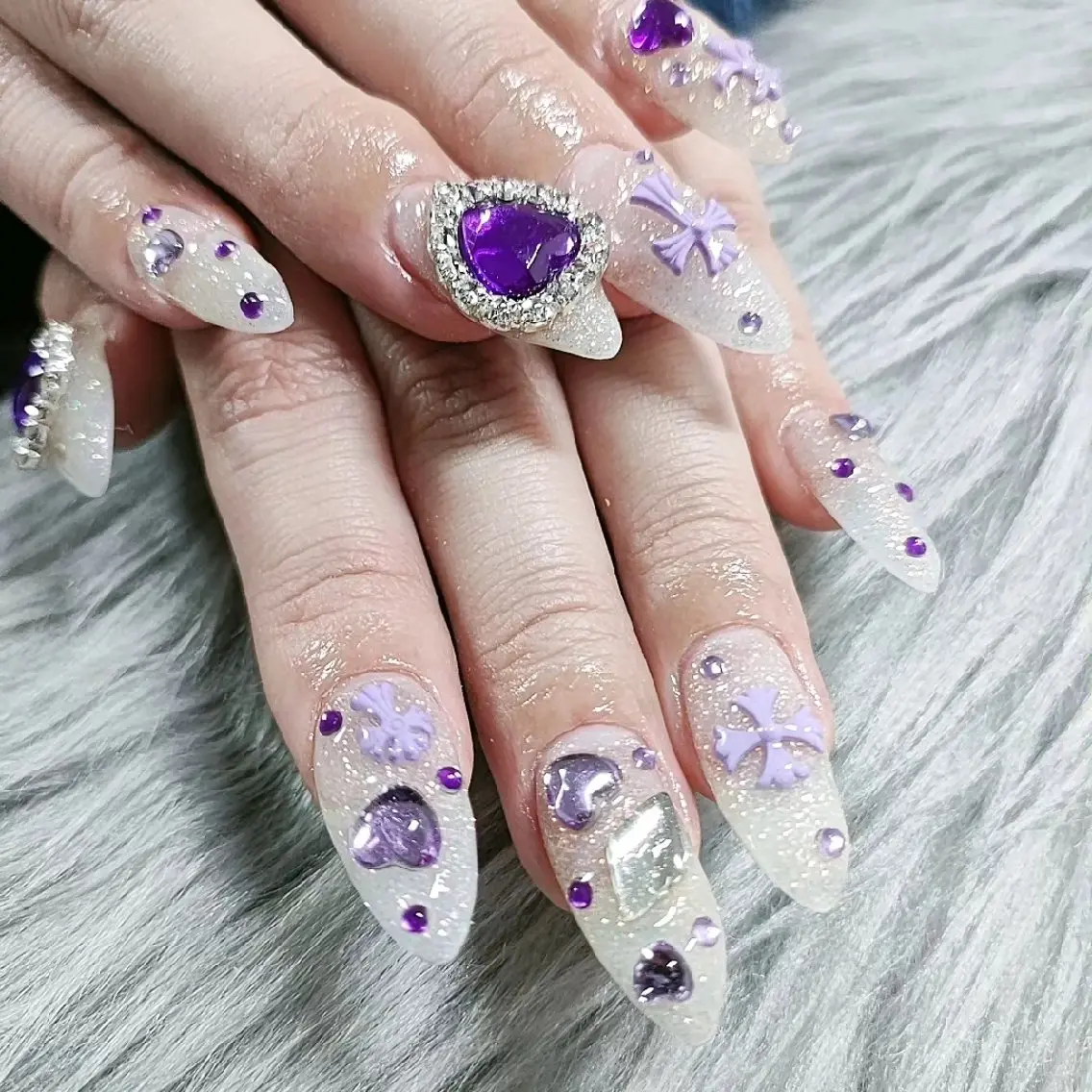 やり放題付け放題💅🏻♡長さ出しもできるよ🙆🏻‍♀️🩷の写真
