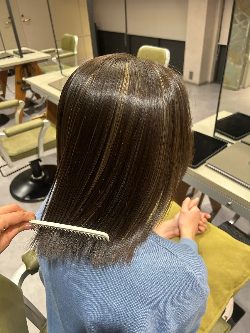 カラー ハイライトカラー 杉本 萌のヘアスタイル