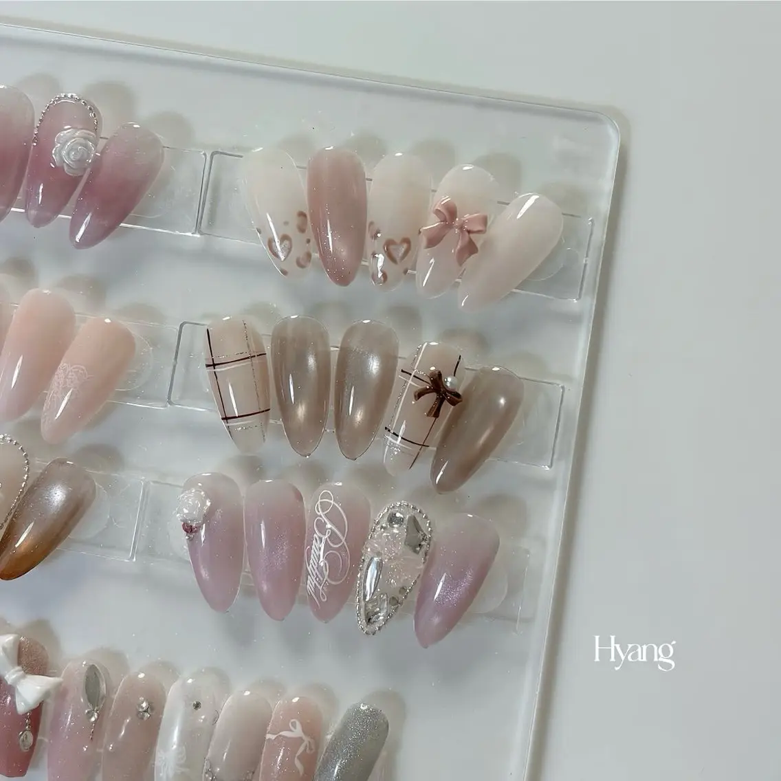 ネイル ハンドネイル hina ★のネイルデザイン