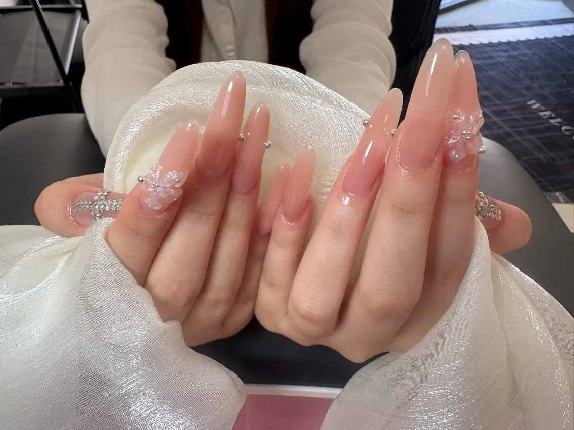 ネイル ハンドネイル RURI HANAのネイルデザイン