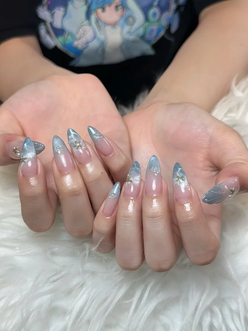 ネイル チークネイル ドット フレンチネイル グラデーション ハート ハンドネイル ハンドケア Eli Muse 新宿ネイルのネイルデザイン