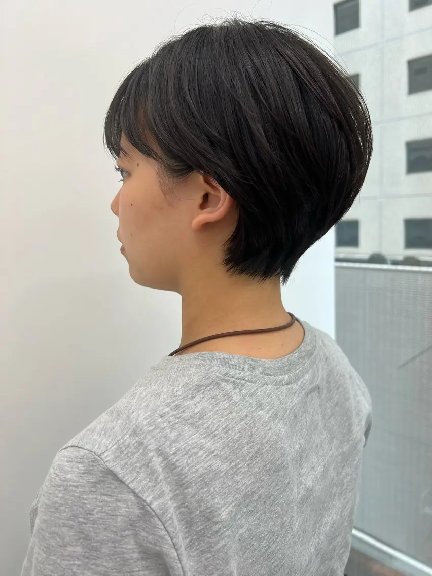 ショート カラー 黒髪 ブルーカラー ブルーブラック くびれヘア ショートヘア カット ヘアカラー トリートメント 🉐メンズヘア特化 men's/ケンイチのヘアスタイル