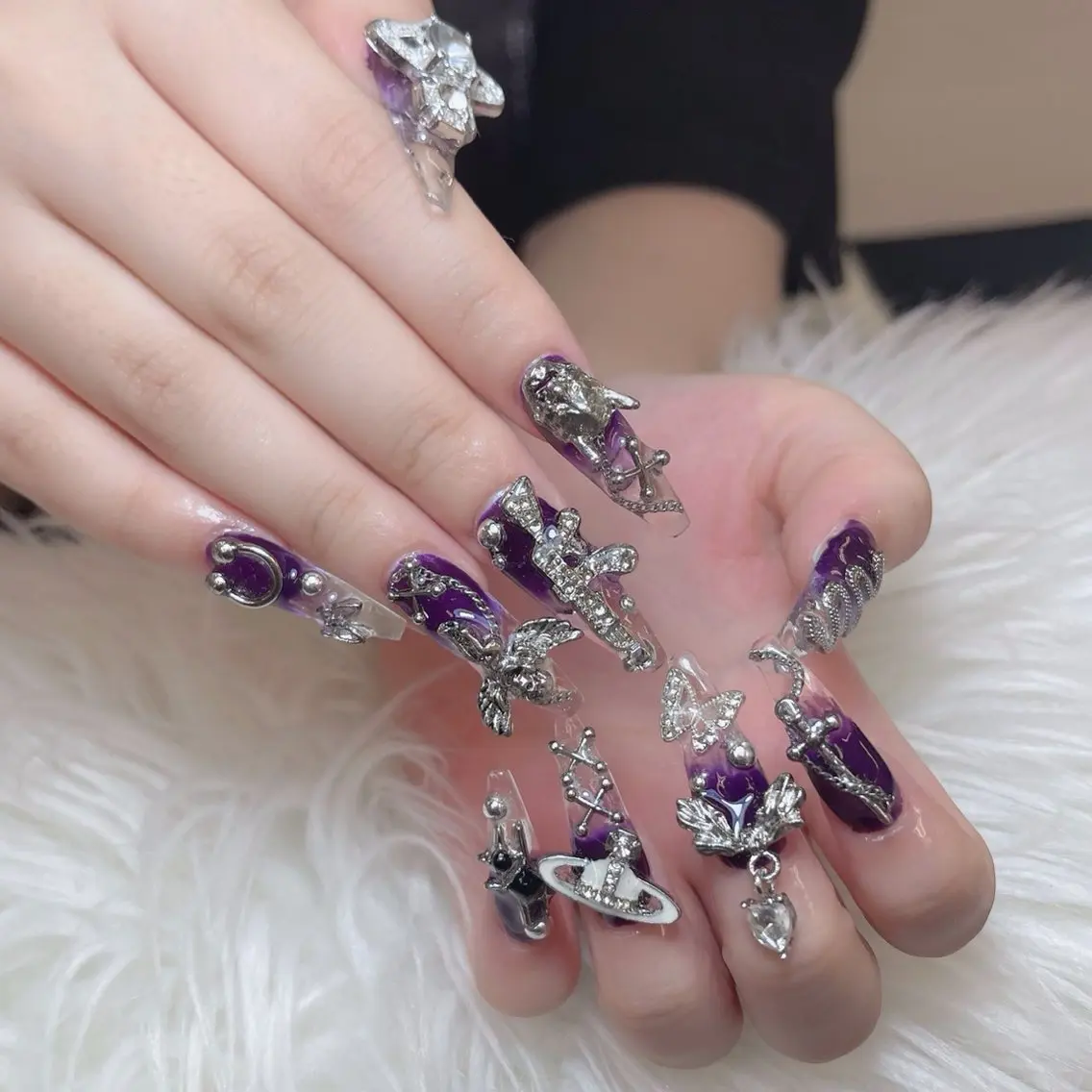 ネイル チークネイル フレンチネイル グラデーション キラキラネイル 韓国ネイル HIKARIHANA NAILのネイルデザイン