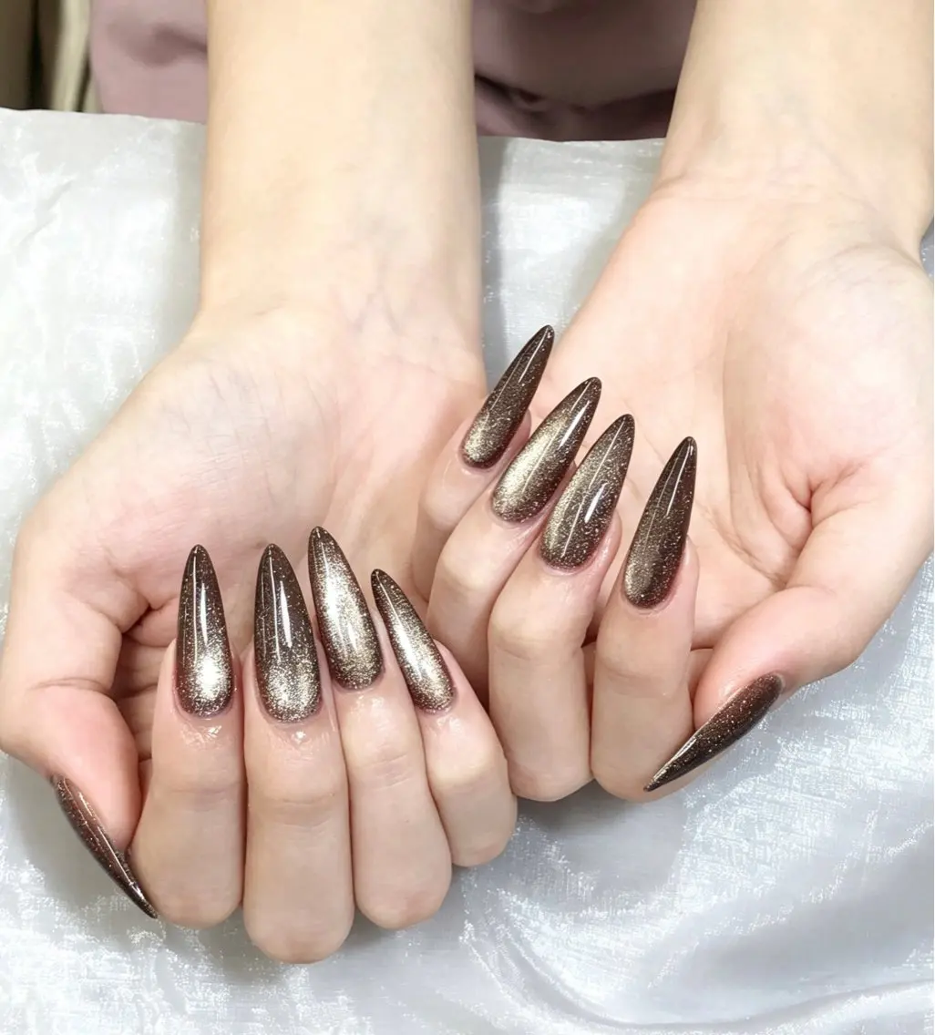 ネイル ハンドネイル Glow Minamiのネイルデザイン
